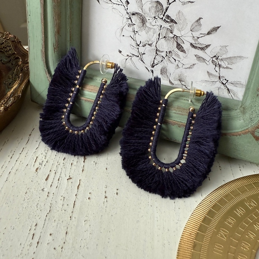 Panacea Boho Fringe Statement Earrings 🧨 - Picture 4 of 4